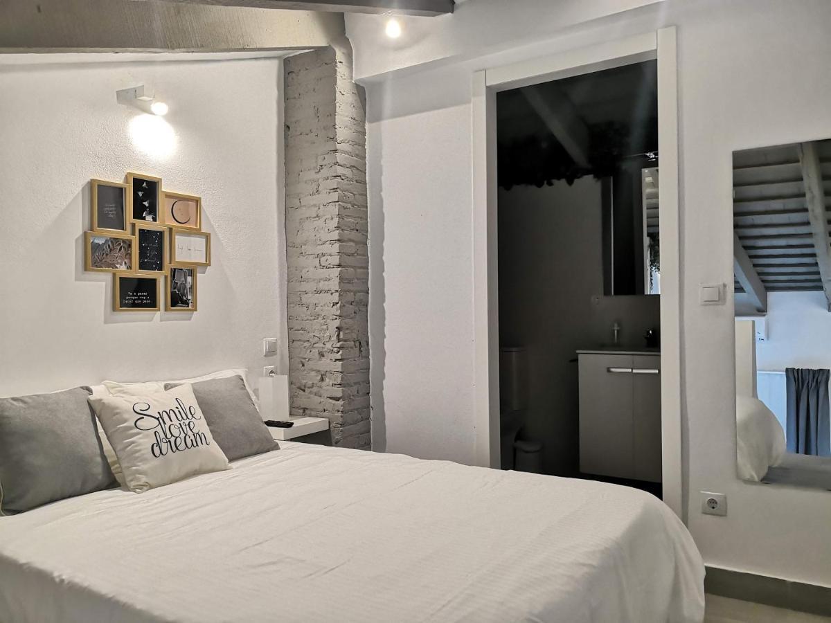 Cozy Rooms Валенсия Екстериор снимка